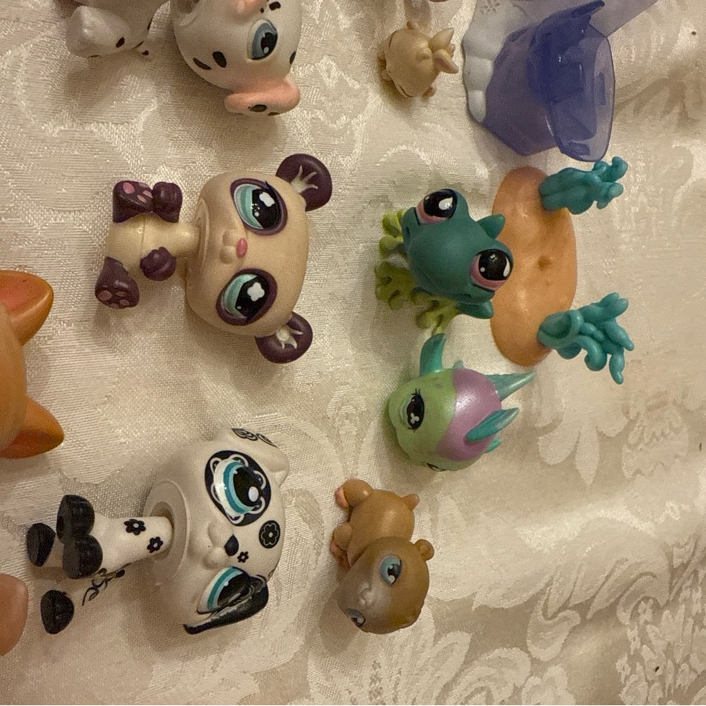 Hasbro LPS Littlest Pet Shop Lot of 32,#870, 639, 626, 748, 689, 496, 497 & More - Picture 9 of 15